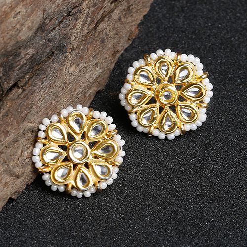 Majwstic Kundan Studs Elegance