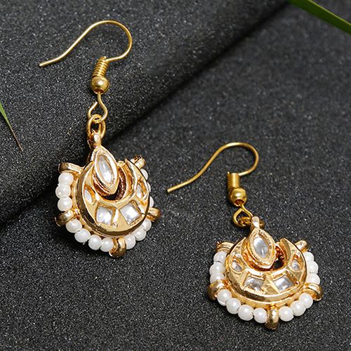 Shining Kundan Earrings Set